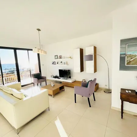 Apartament T3 Centre Vue Garage Conciergerie *