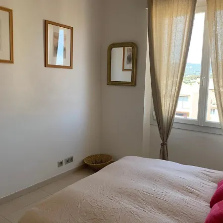 T3 Centre Vue Garage Conciergerie Sanary-sur-Mer