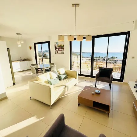Apartament T3 Centre Vue Garage Conciergerie